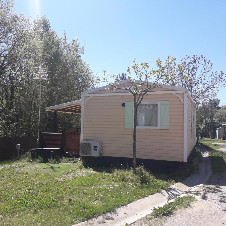 Campalans Hotel Rural Bungalows Mobilhomes Borredá Exterior foto